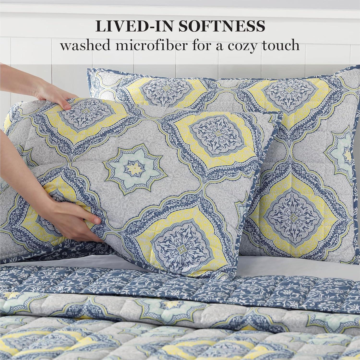 imageMARTHA STEWART Twin Size Quilt Bedding Set 2 Piece Soft Washed Microfiber Printed Bedspread Reversible All Season 1 Quilt 1 Standard Pillow Sham Blue White ampamp Red Painted Floral PrintJamie Medallion