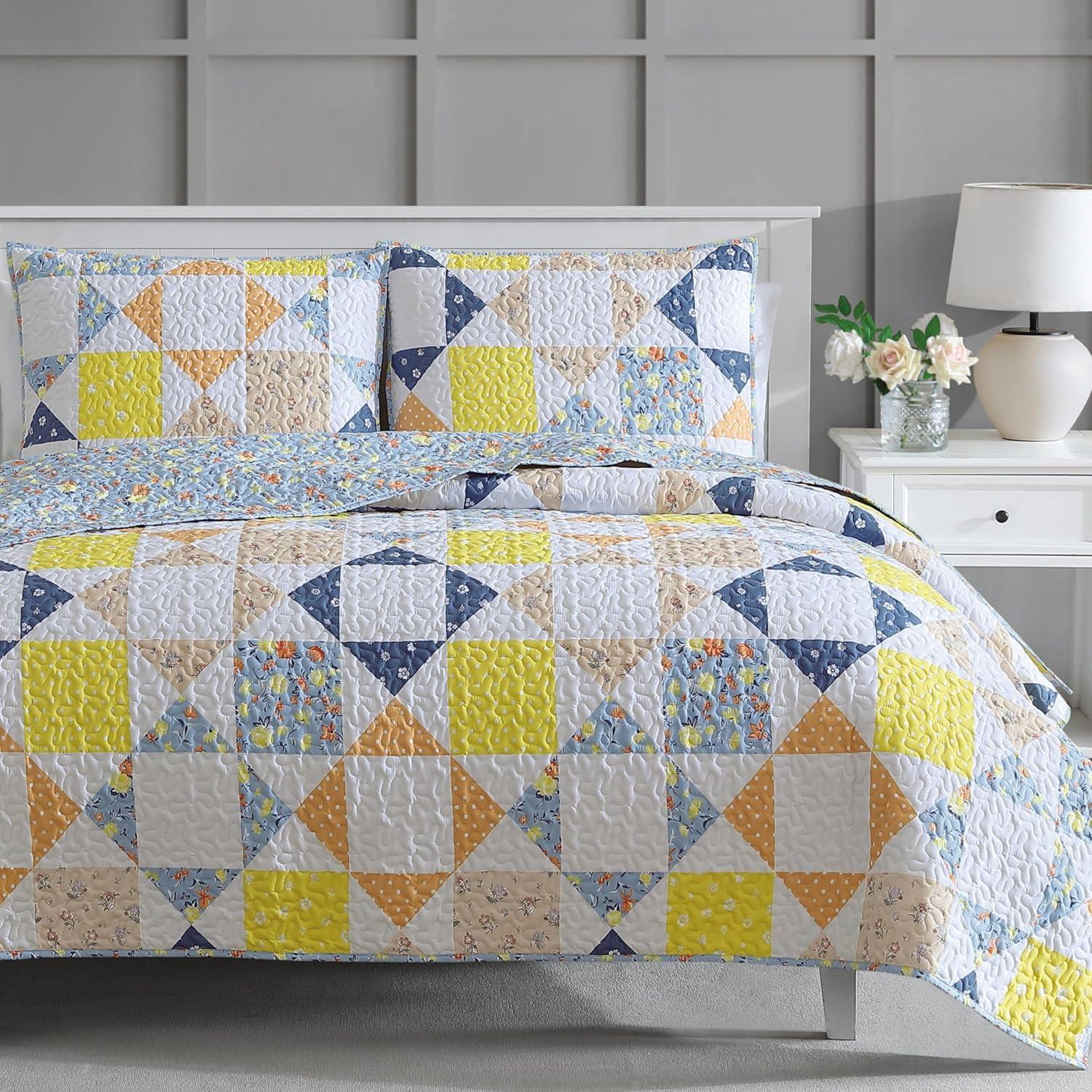 imageMARTHA STEWART Twin Size Quilt Bedding Set 2 Piece Soft Washed Microfiber Printed Bedspread Reversible All Season 1 Quilt 1 Standard Pillow Sham Blue White ampamp Red Painted Floral PrintKite Ditsy Patchwork