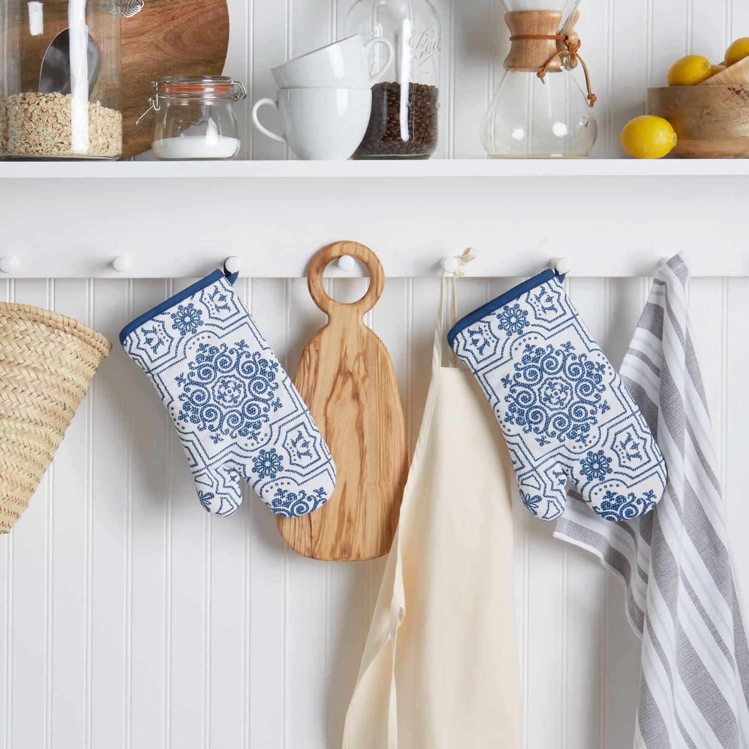 imageMartha Stewart Thin Stripe Oven Mitt 2Pack Set Blue 7quotx13quotStrie Medallion
